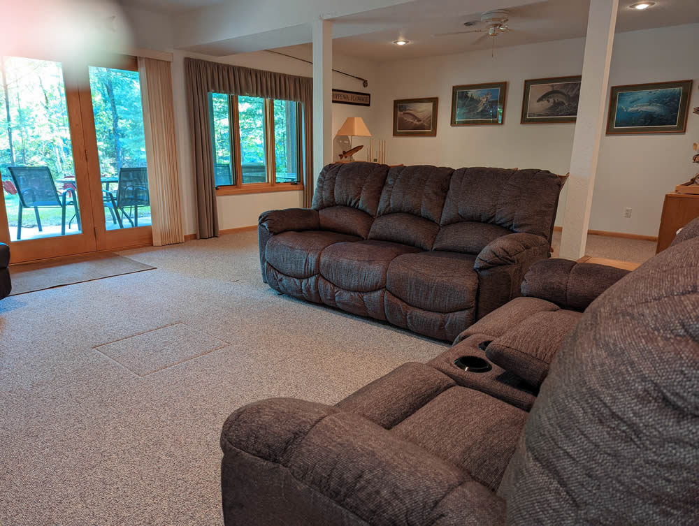 Chippewa Flowage Lake Home 1 Living Room